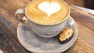 drikkevarer_kaffe_varm_drik_hjerte_december_2023